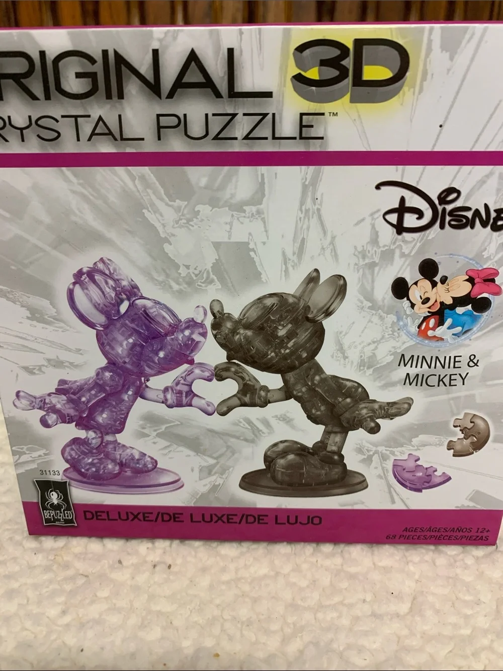 Disney Minnie & Mickey Mouse kissing 3D Crystal Puzzle Bedazzled NEW Love sign